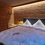 Boutique Spycher Bed & Breakfast Saas-Fee