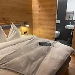 Boutique Spycher 住宿加早餐酒店 4*